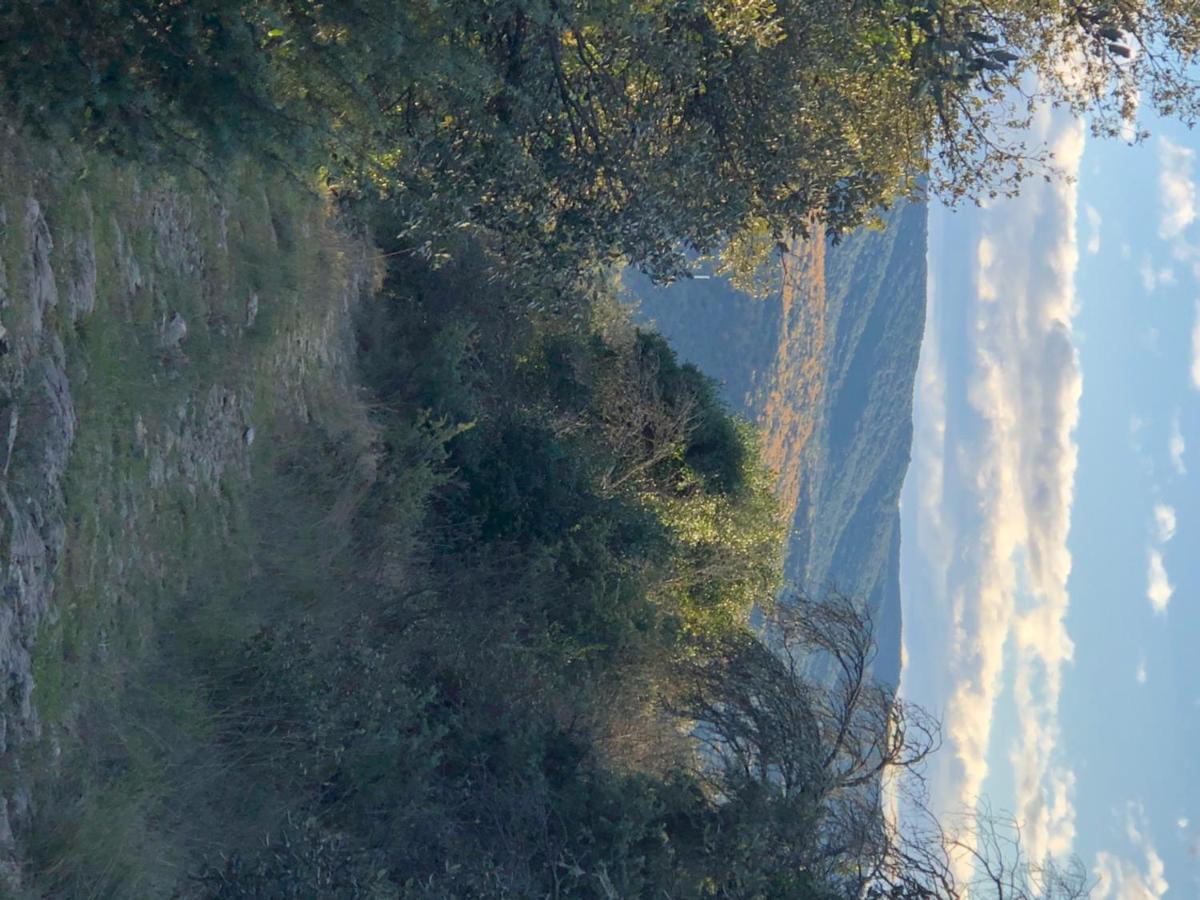 Retour Aux Sources Villa Sauve Dış mekan fotoğraf