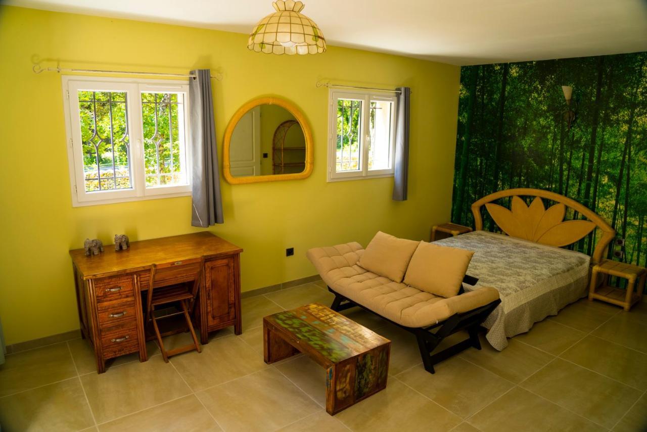 Retour Aux Sources Villa Sauve Dış mekan fotoğraf